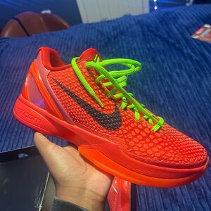 Nike Kobe 6 Protro “Reverse Grinch”